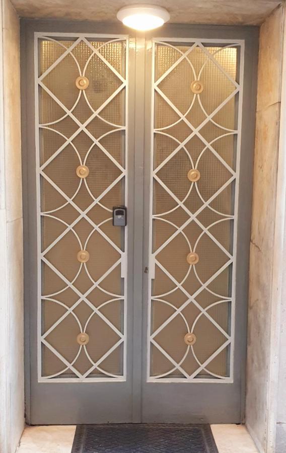 Appartamento Prestige Penthouse - Breathtaking Parthenon Views In Plaka Atene Esterno foto