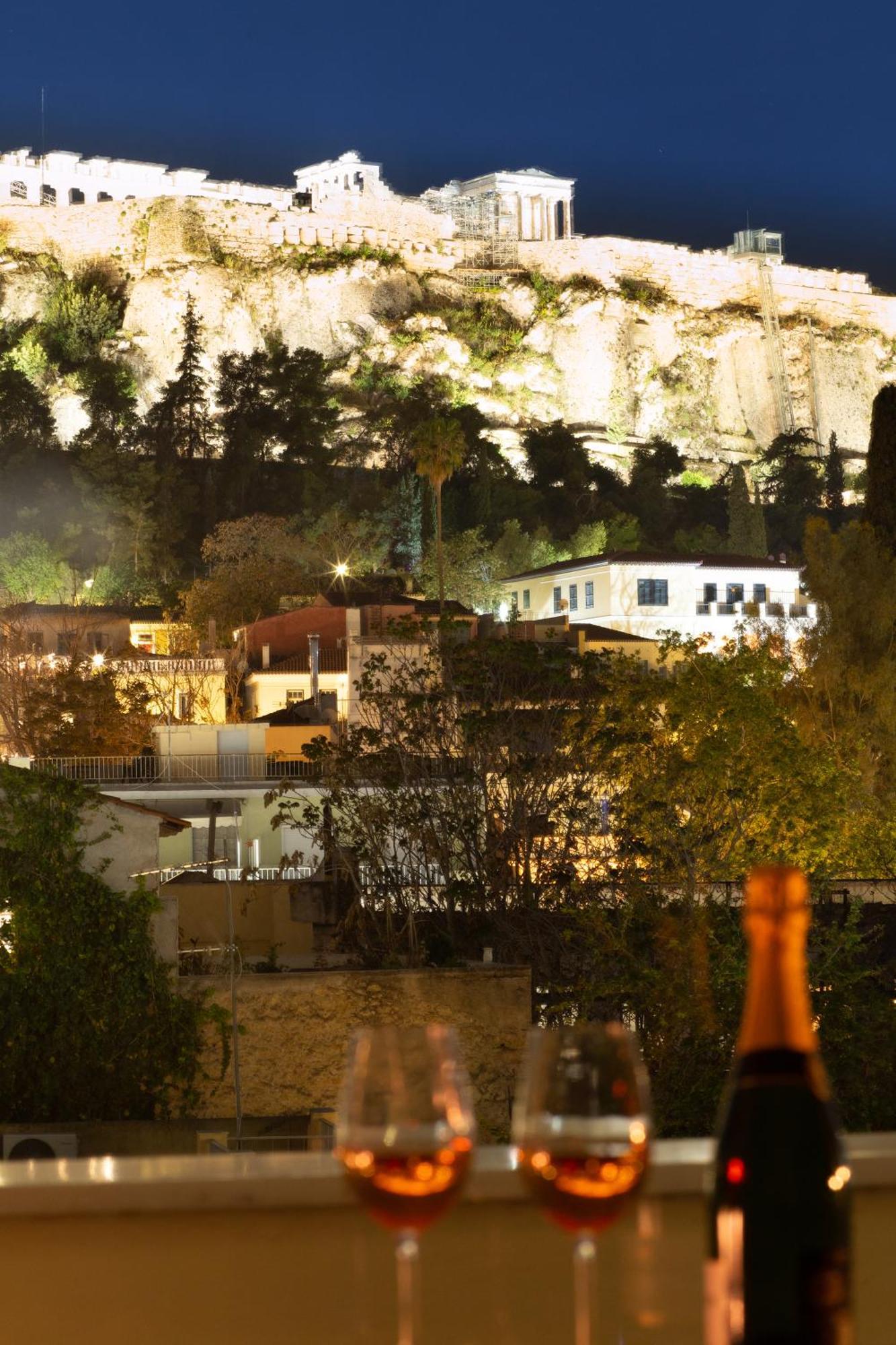 Appartamento Prestige Penthouse - Breathtaking Parthenon Views In Plaka Atene Esterno foto